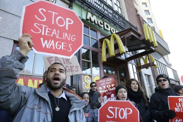 stop-stealing-wages-mcdonalds.jpg